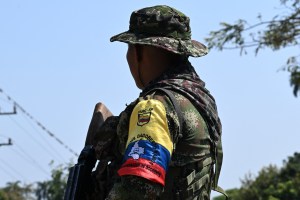 Colombia confirma que no negocia con “Iván Mordisco” tras división de disidencia de las Farc