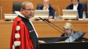 Quién es el abogado que se define como “mercenario” y representa a Daniel Ortega en la Corte de La Haya
