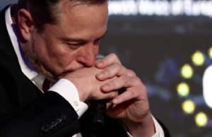 El infierno de Elon Musk: la época de mayor dolor emocional, entre estados de shock y desborde de energía