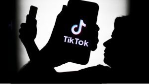 TikTok ahora pagará a los usuarios por ver videos en la plataforma: así funciona esta opción