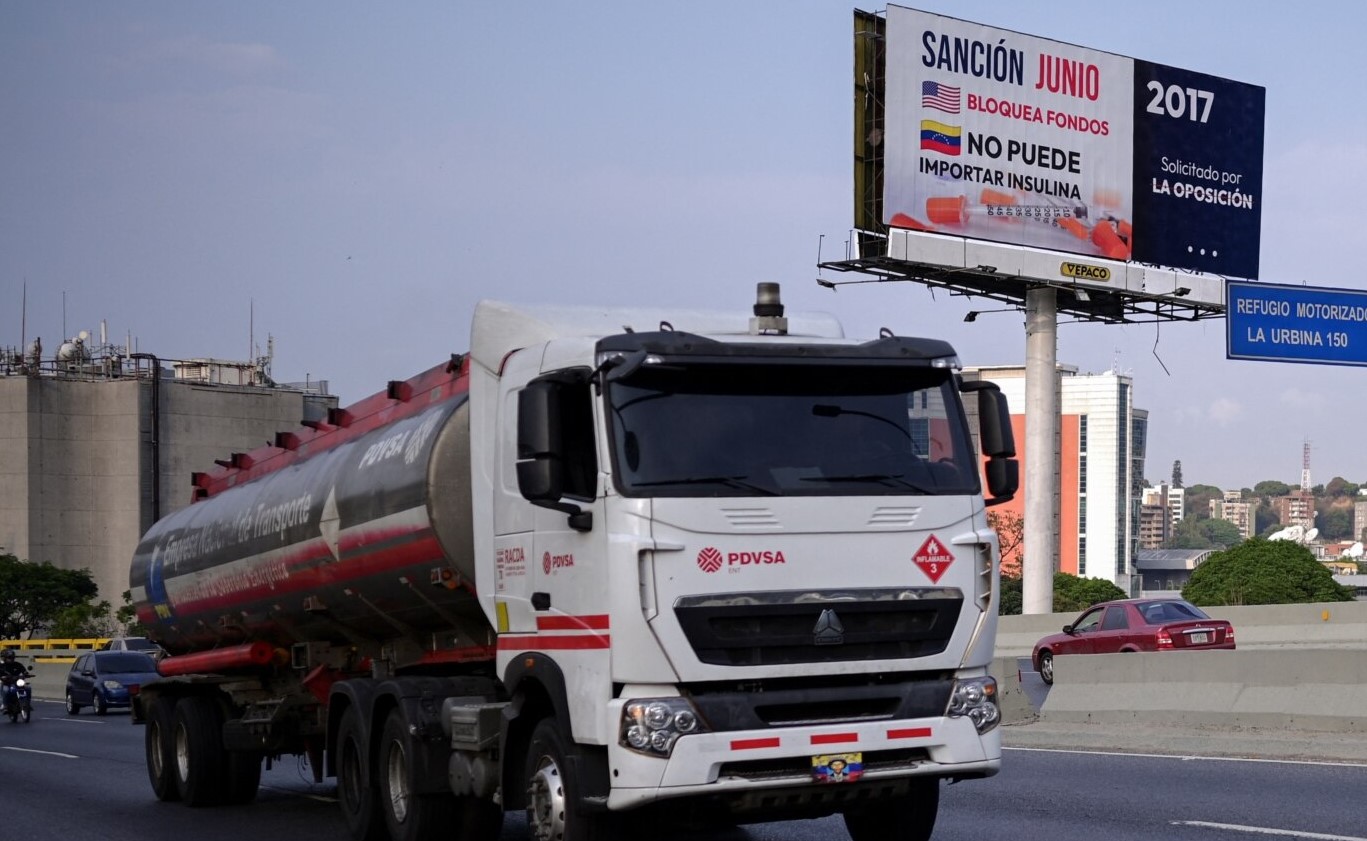 Tregua petrolera abre una grieta en las sanciones estadounidenses contra el chavismo