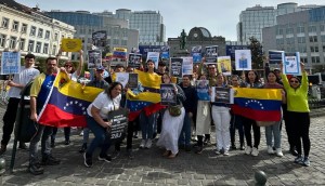 Venezolanos en Bélgica y Luxemburgo protestan para denunciar bloqueo electoral y apoyar a María Corina Machado