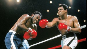 El short que Muhammad Ali usó en la legendaria pelea contra Joe Frazier irá a subasta