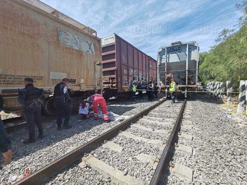 A Venezuelan immigrant tragically died in Mexico after being run over by a train