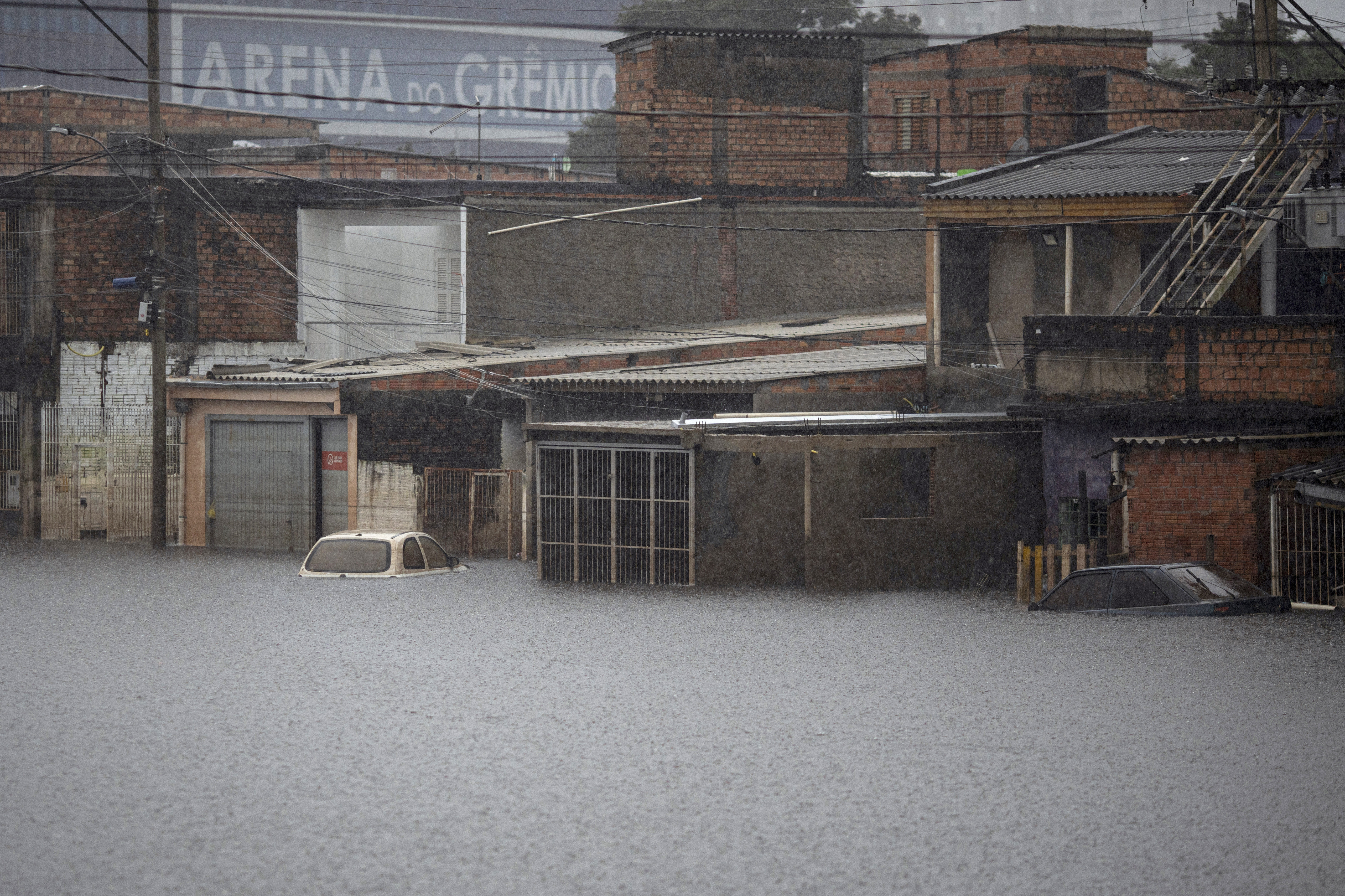 Acnur amplia su ayuda a inmigrantes latinoamericanos afectados por inundaciones en Brasil