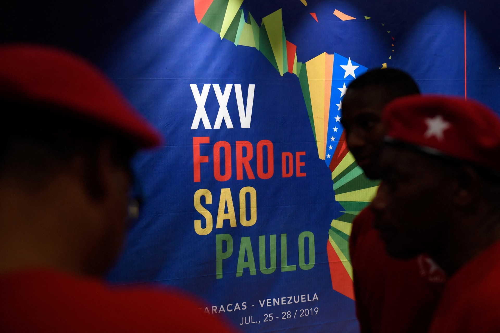 Cómo el Foro de São Paulo, el Grupo de Puebla y sus aliados internacionales socavan la democracia en América Latina