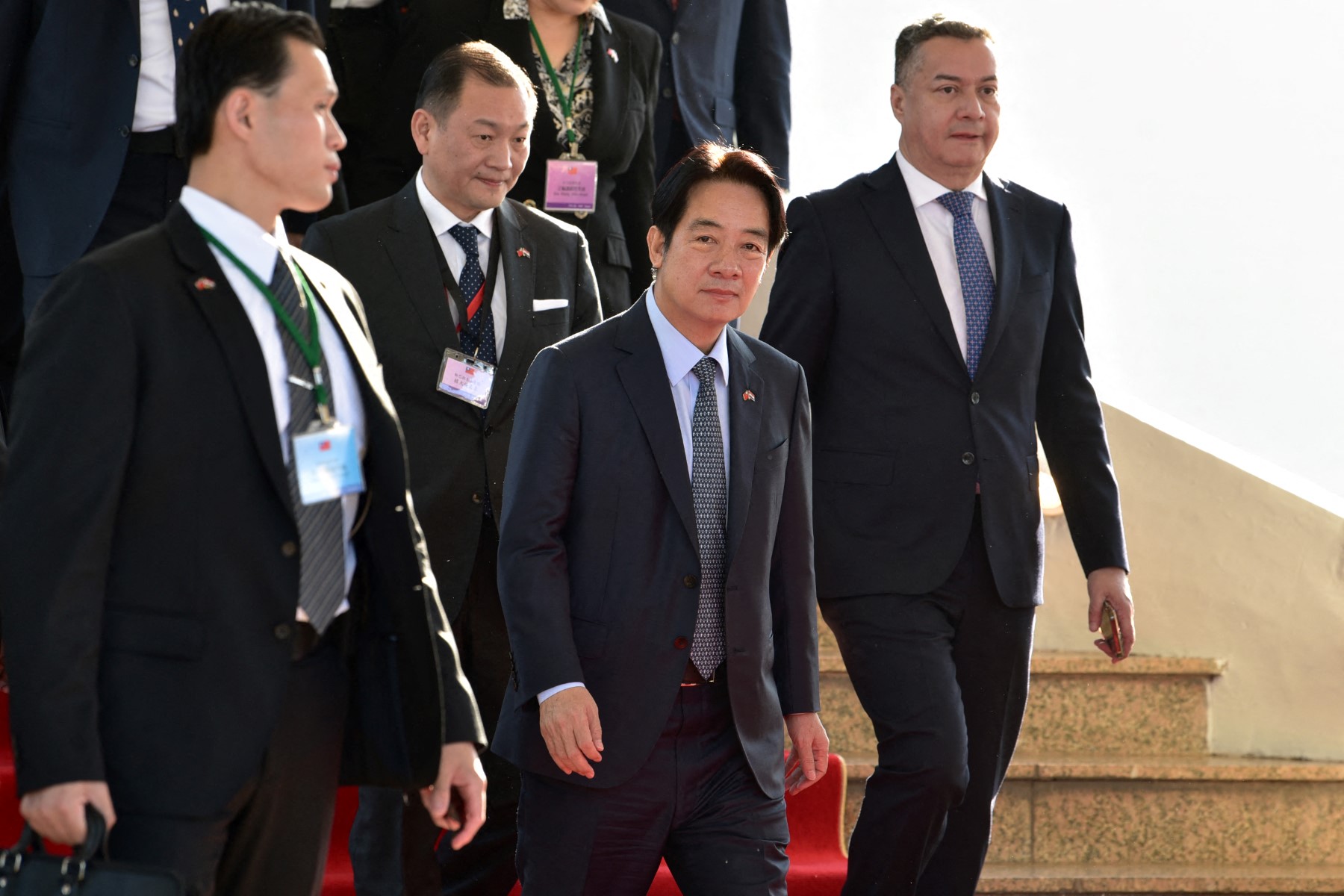 Nuevo presidente de Taiwán ofrece diálogo a China en condiciones de “igualdad y paridad”
