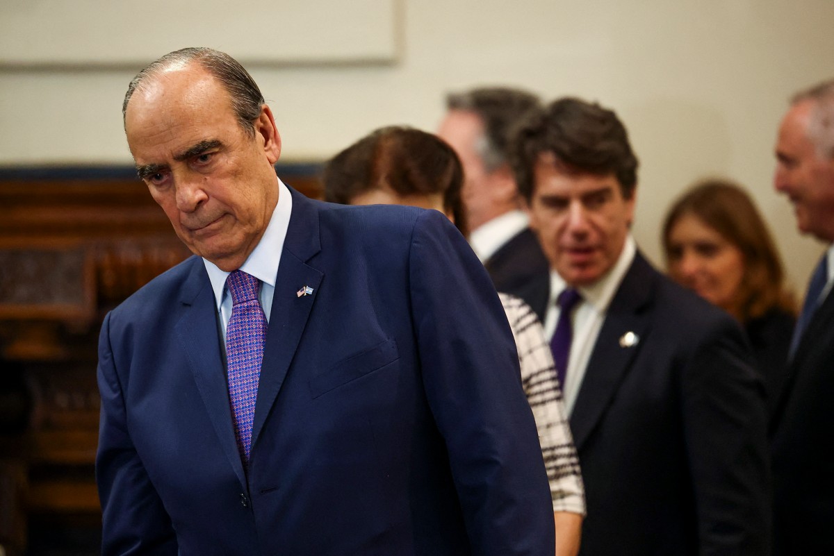 Ministro del Interior de Argentina será nuevo jefe del gabinete de Javier Milei