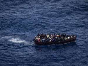 Vuelven las llegadas de migrantes a la isla italiana de Lampedusa: más de 700 en 24 horas