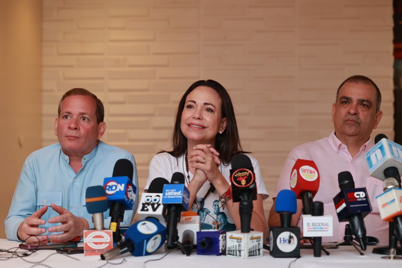 María Corina Machado promete que la transición en Venezuela “no será de cogollos” ni “de espalda al país”