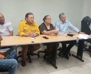 Andrés Velásquez, Alfredo Ramos y Corina Yoris visitaron La Guaira este #4May (Imágenes)
