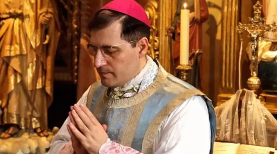 ¿Quién es el obispo excomulgado en quien confían unas monjas en España?