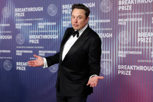 Elon Musk vuelve a superar la fortuna de Jeff Bezos, cuál es la riqueza del dueño de Tesla y SpaceX