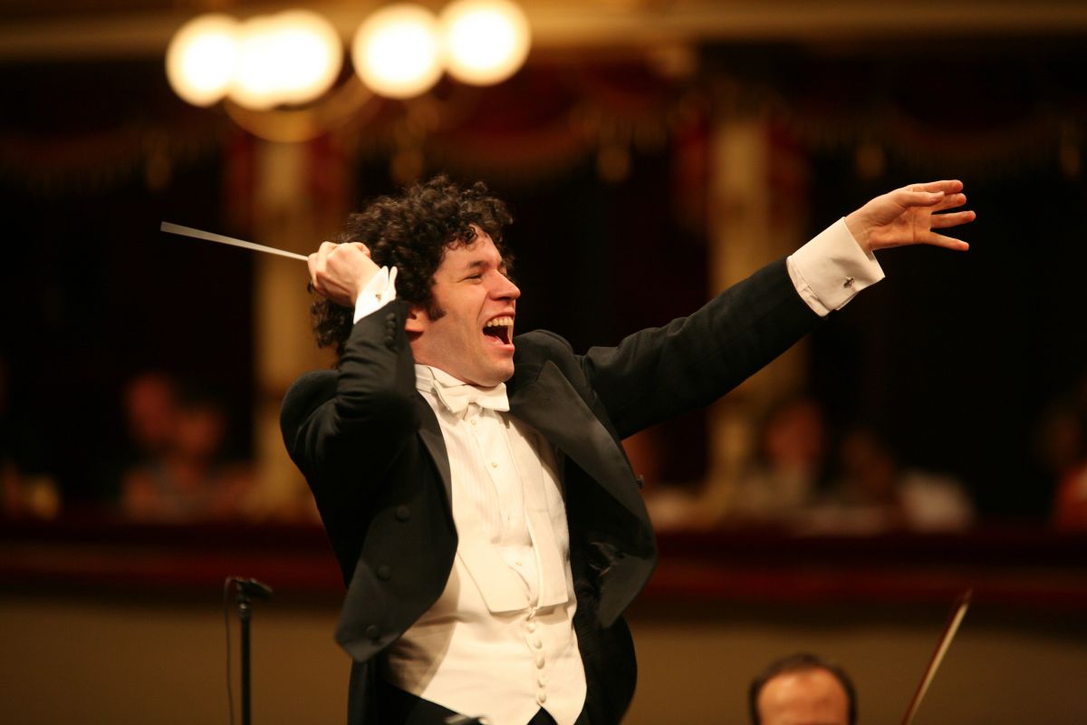 Gustavo Dudamel dirige en Liceu de Barcelona un “Fidelio” creado para público sordo y oyente