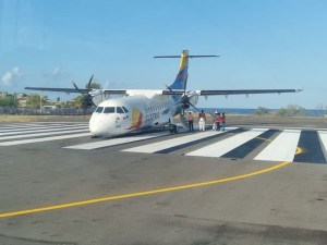 Pánico en Colombia: Avión perdió el tren de aterrizaje antes de despegar